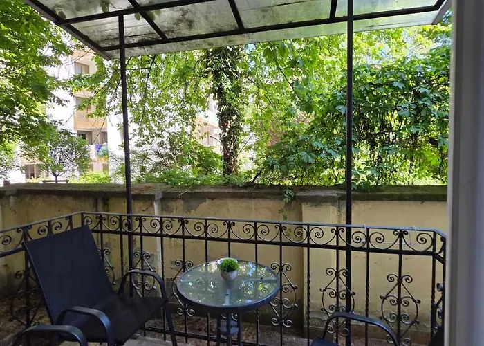 Balcony Bliss Kazinczy Apartament